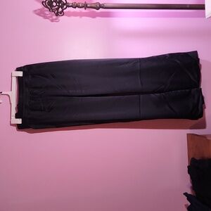 Old Navy XXL satiny black pants with ankle snaps - NWT